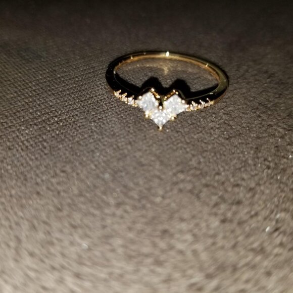 Neiman Marcus 14K Gold Plated Minimalist Stack Heart Ring - Picture 4 of 6